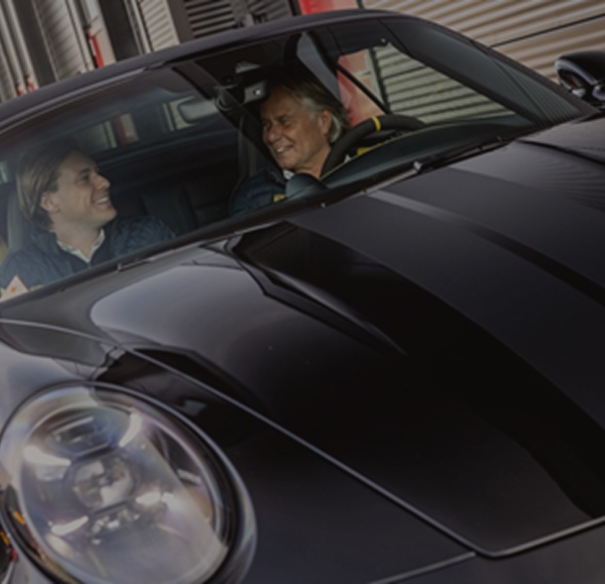 Subpage Details Slider Image Porsche verzekeringen | Pitstop Car Trading