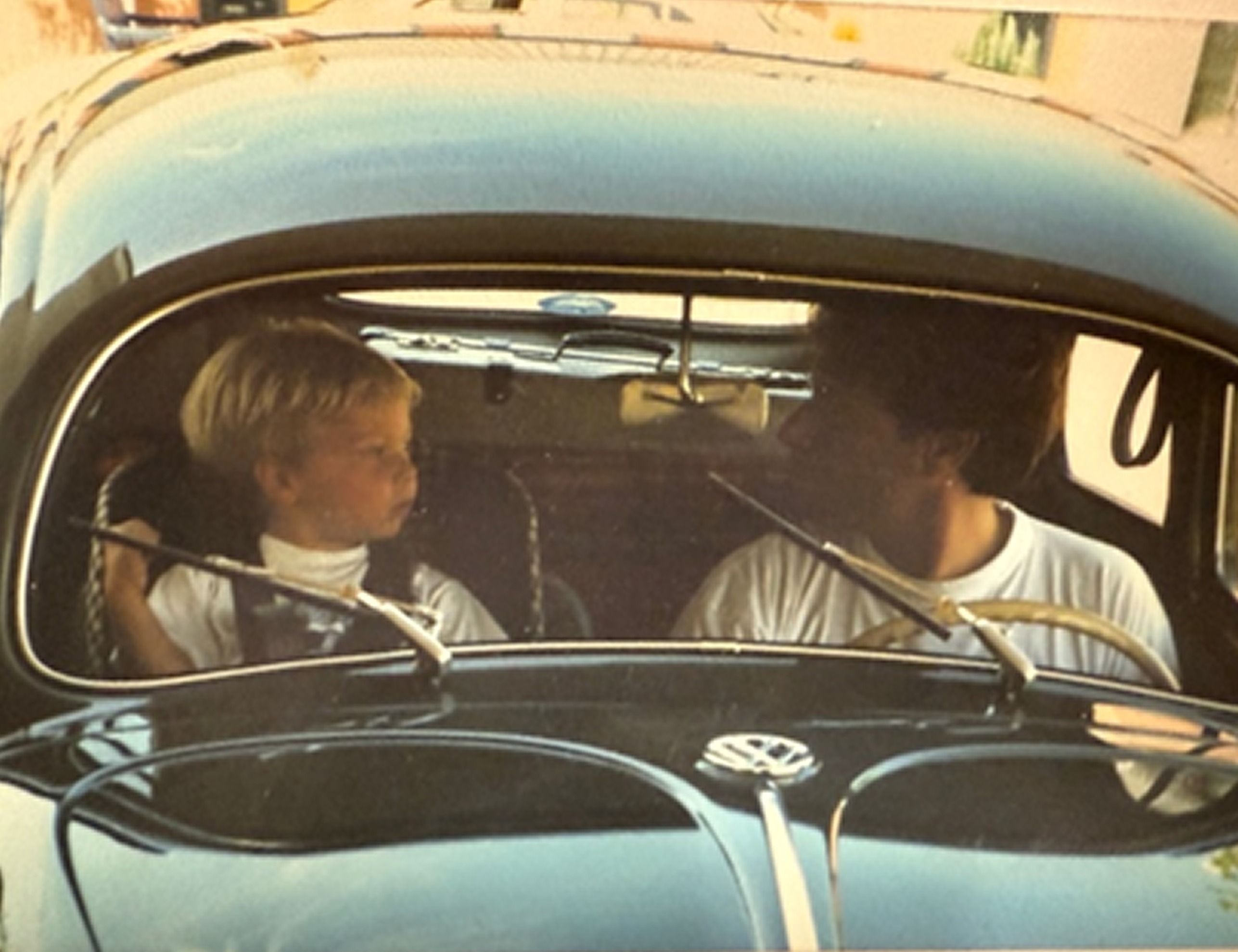 Page Content 23_content_image_1752051246183329518.jpg Over ons | Pitstop Car Trading