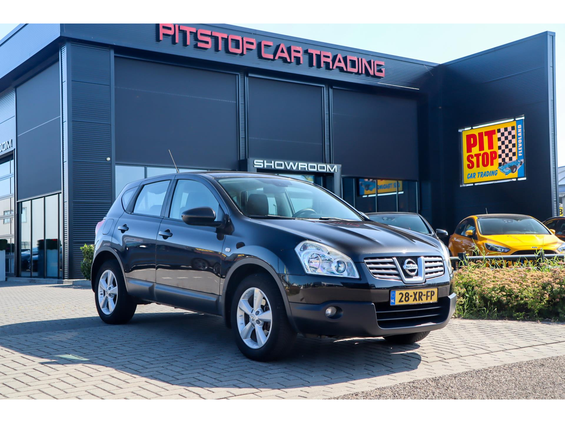 Nissan QASHQAI 2.0 Tekna, 2e eigenaar, 141 PK, Trekhaak, Cruise, Airco! 45938285-0.jpg | Pitstop Car Trading