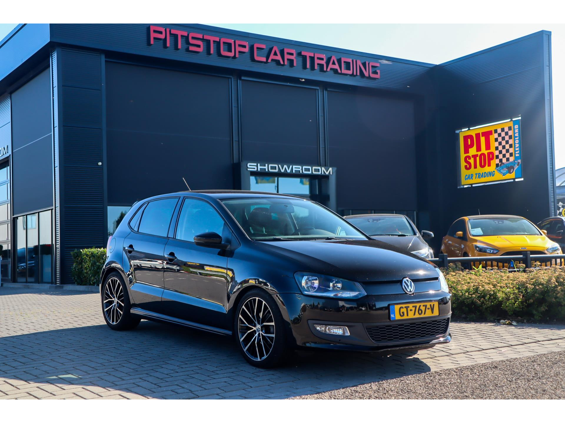 Volkswagen Polo 1.4 TDI Comfortline, 75pk, GTI Velgen, Carplay, NAP! 46098994-0.jpg | Pitstop Car Trading