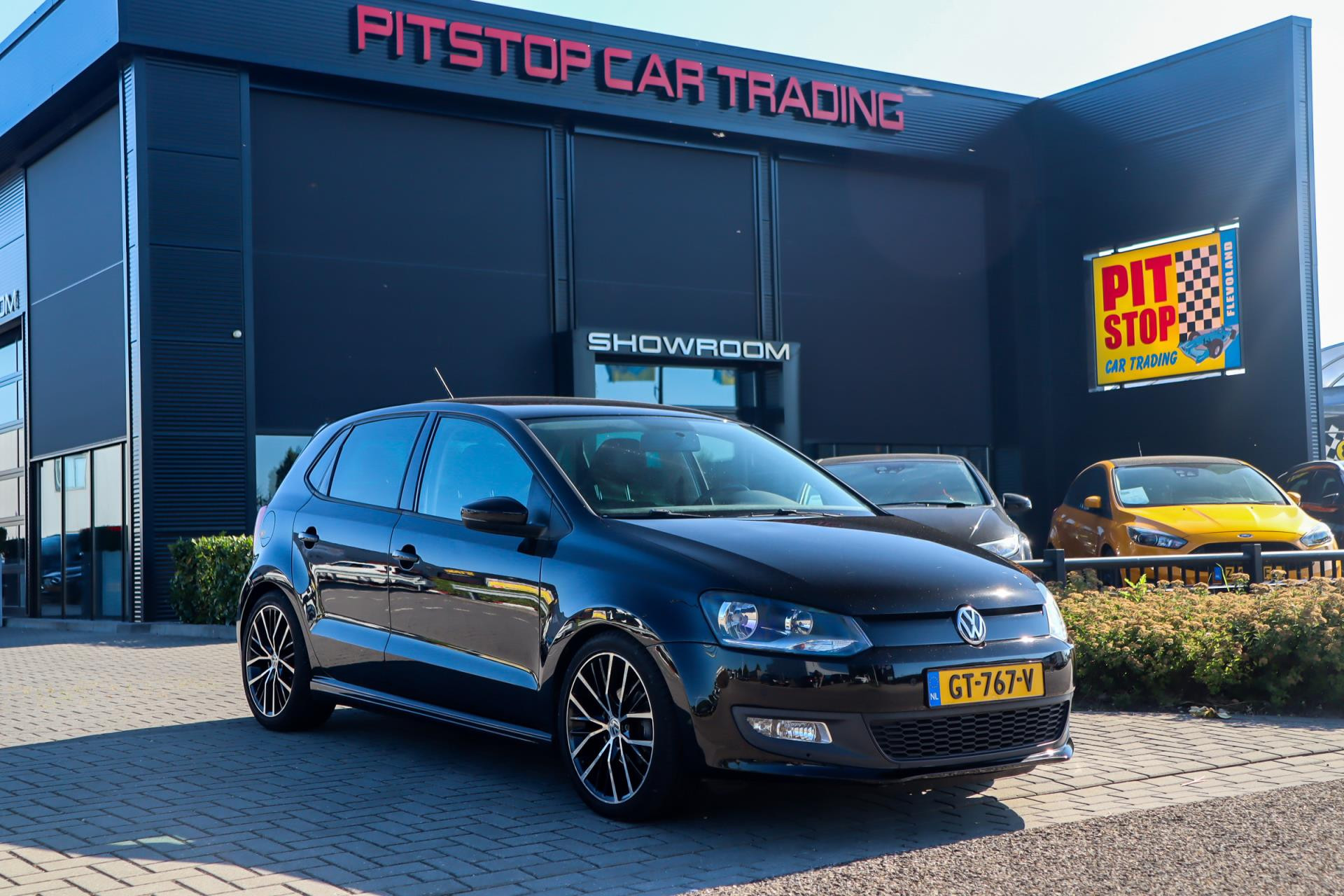 Volkswagen Polo 1.4 TDI Comfortline, 75pk, GTI Velgen, Carplay, NAP! 46098994-0.jpg | Pitstop Car Trading